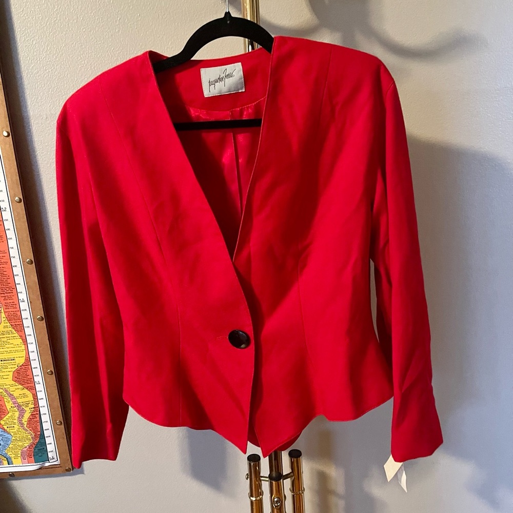 Red Jacqueline Ferrar vintage style blazer size 12
